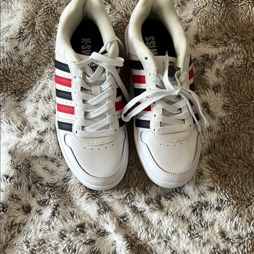 K-Swiss White and Red Sneakers Classic Design
